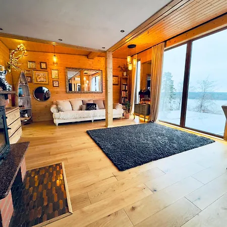 Lakeview Domeknakaszubach 펜션 *