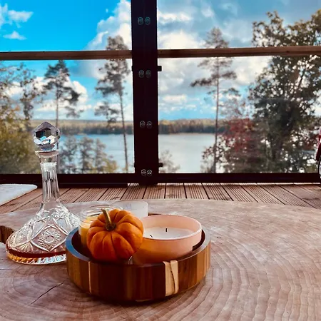 Vakantiehuis Lakeview Domeknakaszubach *