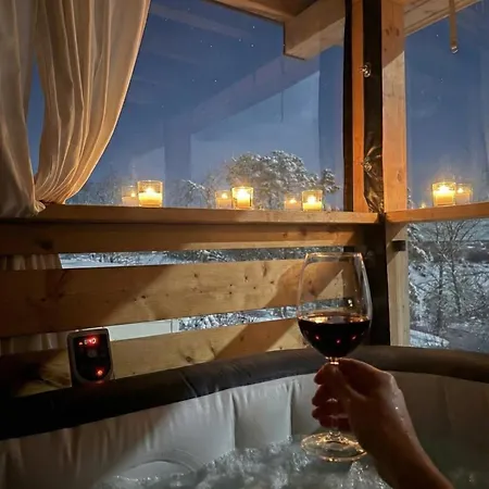 別荘 Lakeview Domeknakaszubach Parchowo